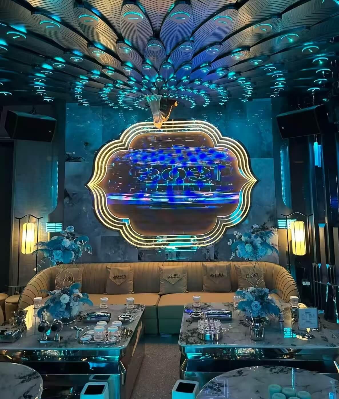 上海高端商务KTV急招，日结高薪包住宿，赚钱停不下来